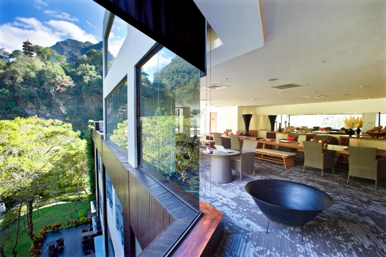 Silks Place Taroko Hotel Fushi Exterior photo