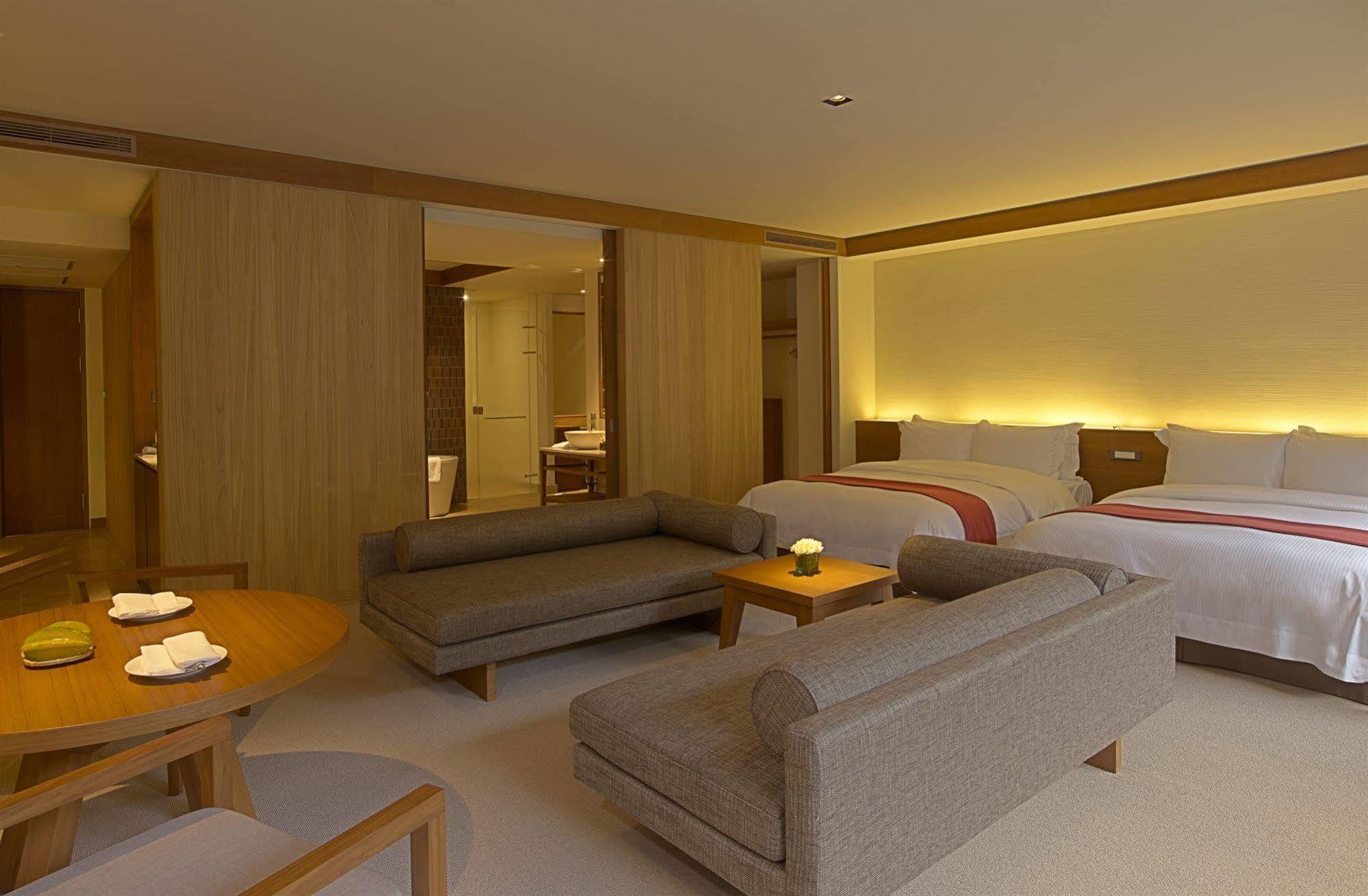 Silks Place Taroko Hotel Fushi Exterior photo